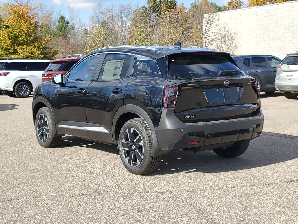 New 2026 Nissan Kicks SV SUV