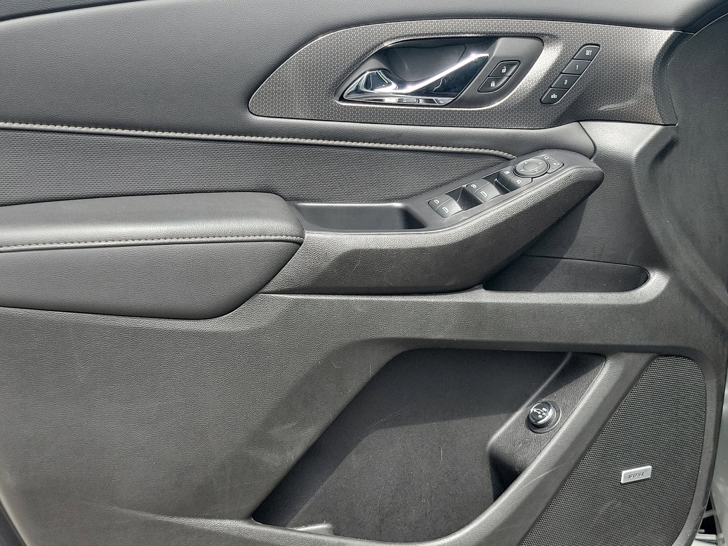 2022 Chevrolet Traverse Premier - Photo 22
