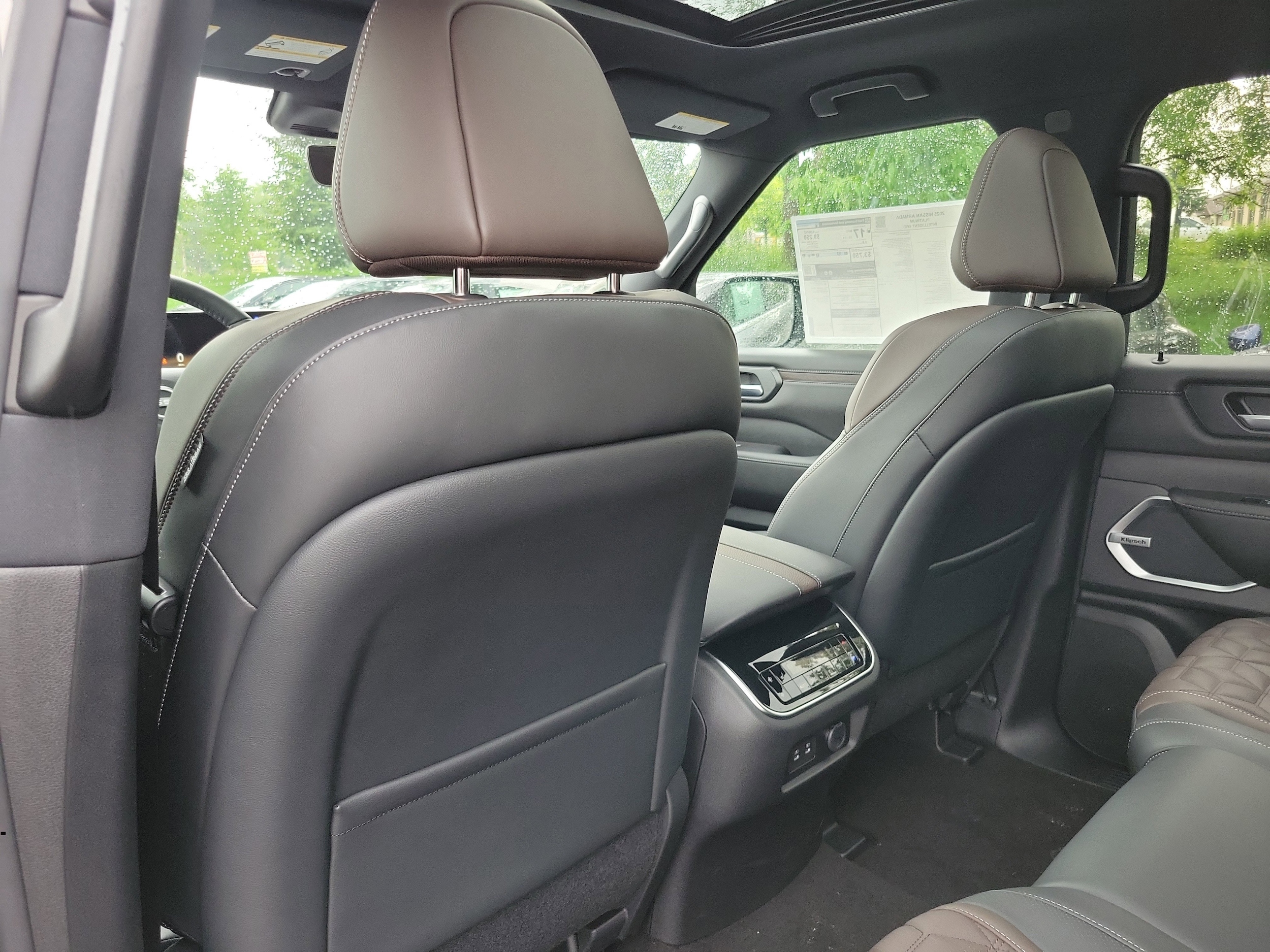 2025 Nissan Armada Platinum - Photo 30