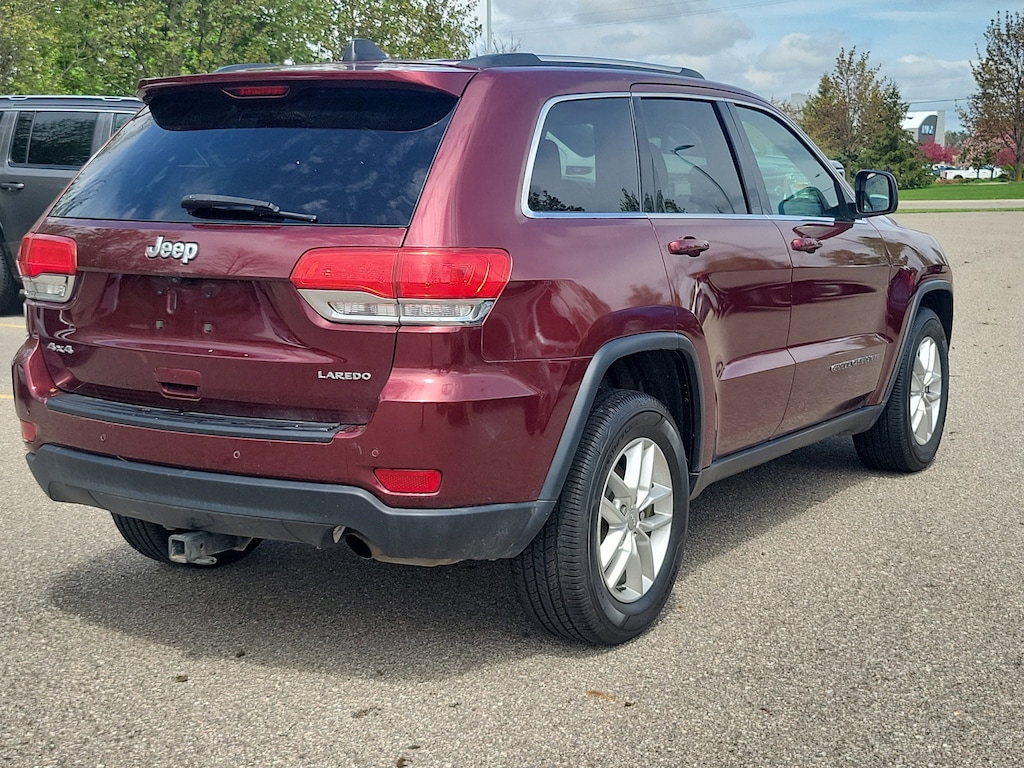 Used 2017 Jeep Grand Cherokee Laredo 4x4 SUV
