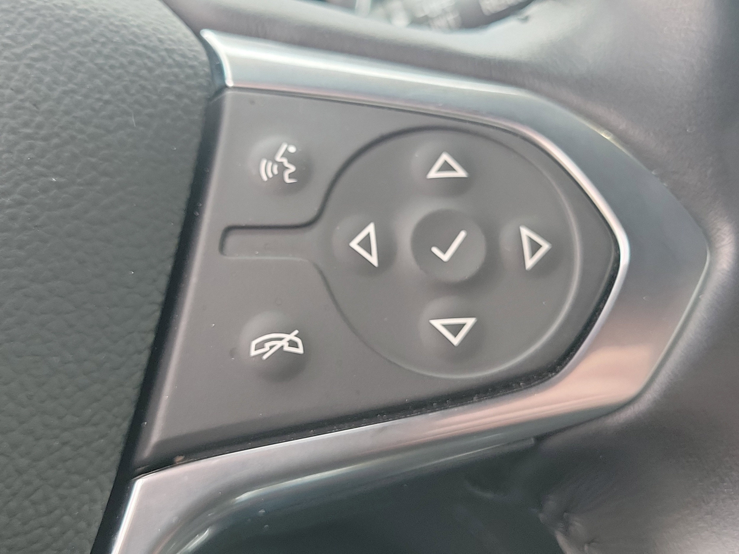 2022 Chevrolet Traverse Premier - Photo 13