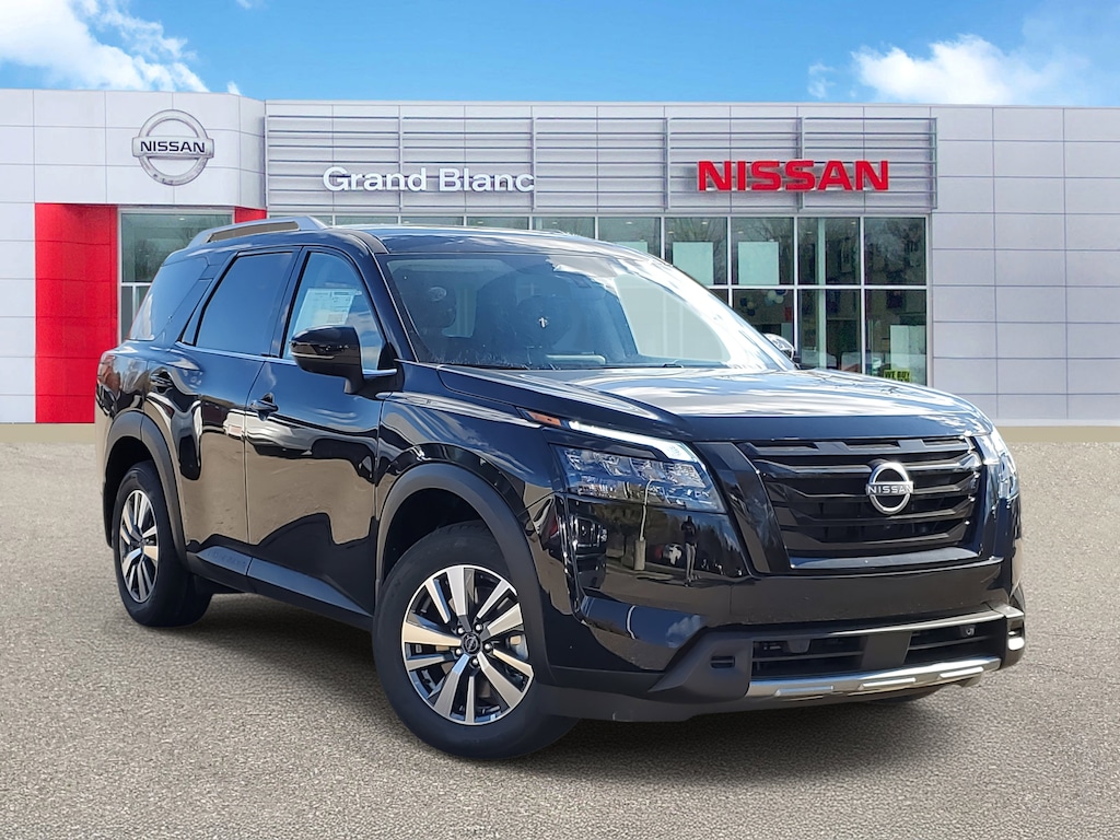 New 2025 Nissan Pathfinder SL SUV
