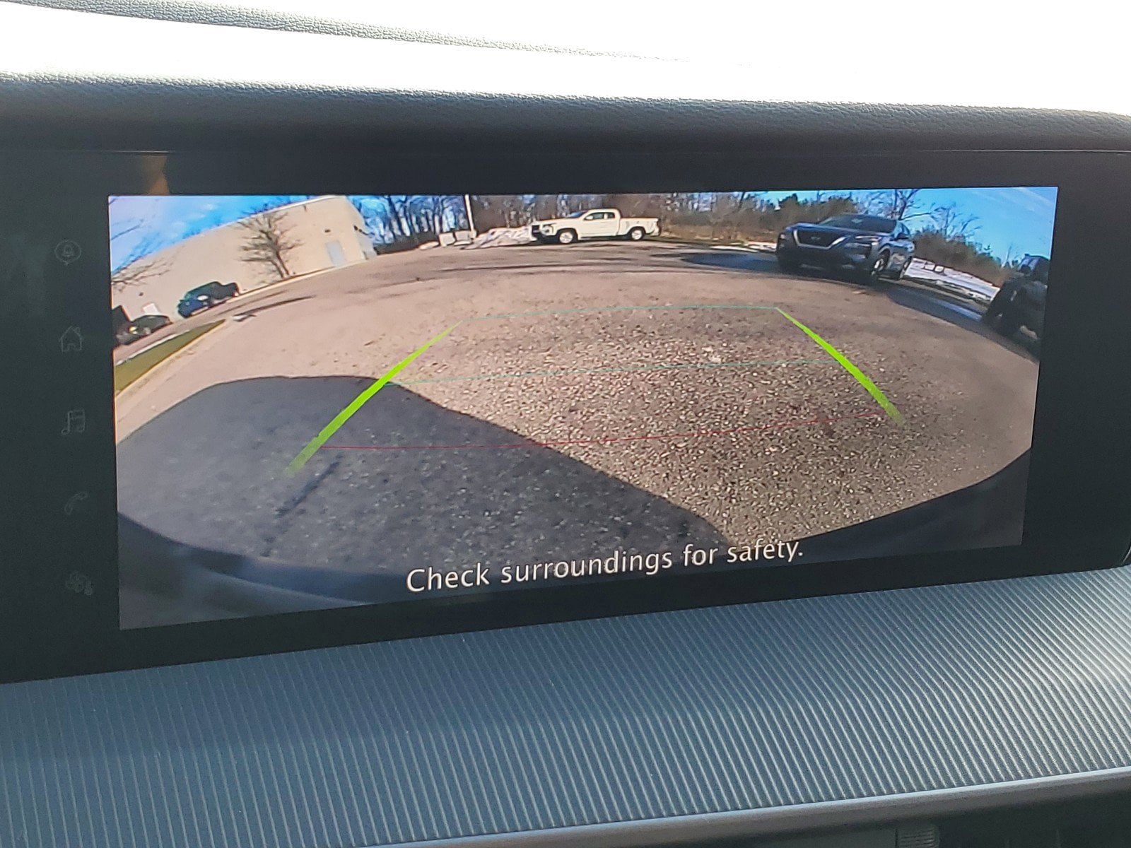 2025 Nissan Murano SV - Photo 18