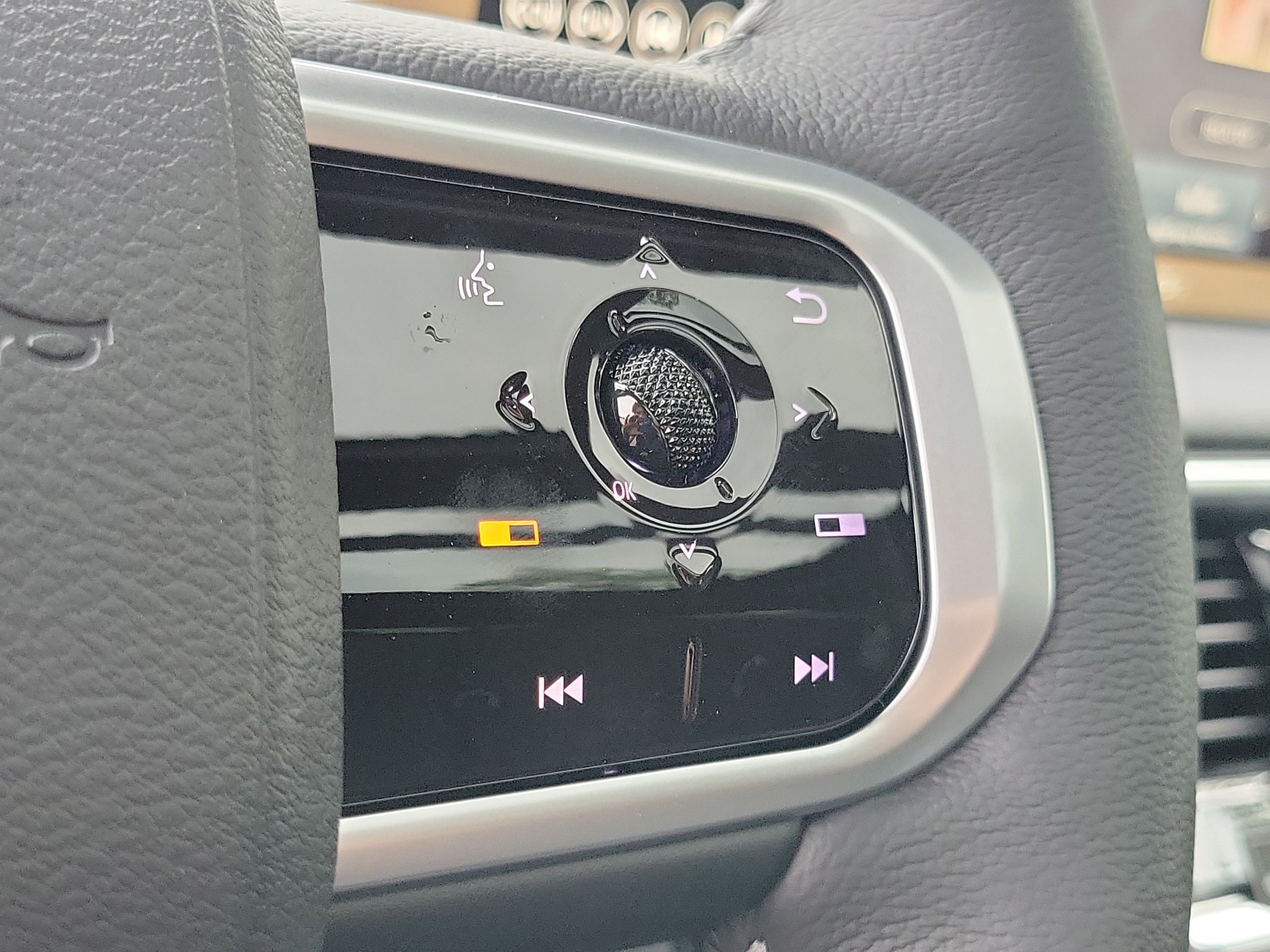 2025 Nissan Armada Platinum - Photo 11