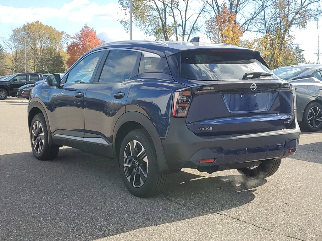 New 2026 Nissan Kicks SV SUV