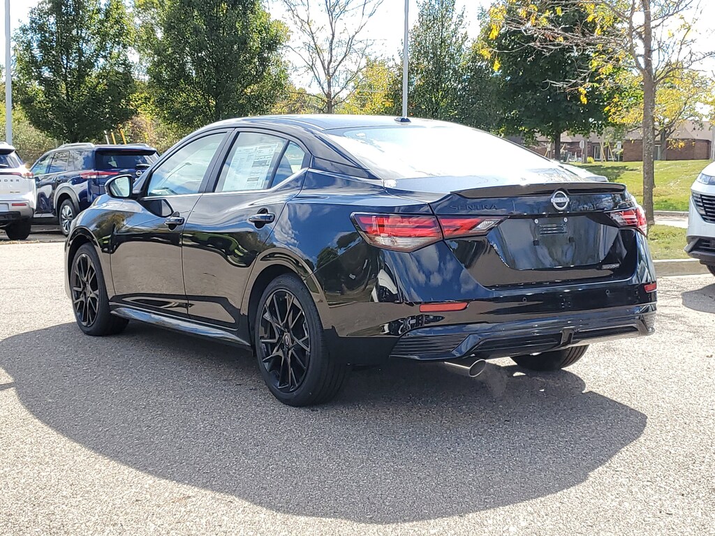 New 2025 Nissan Sentra SR Sedan
