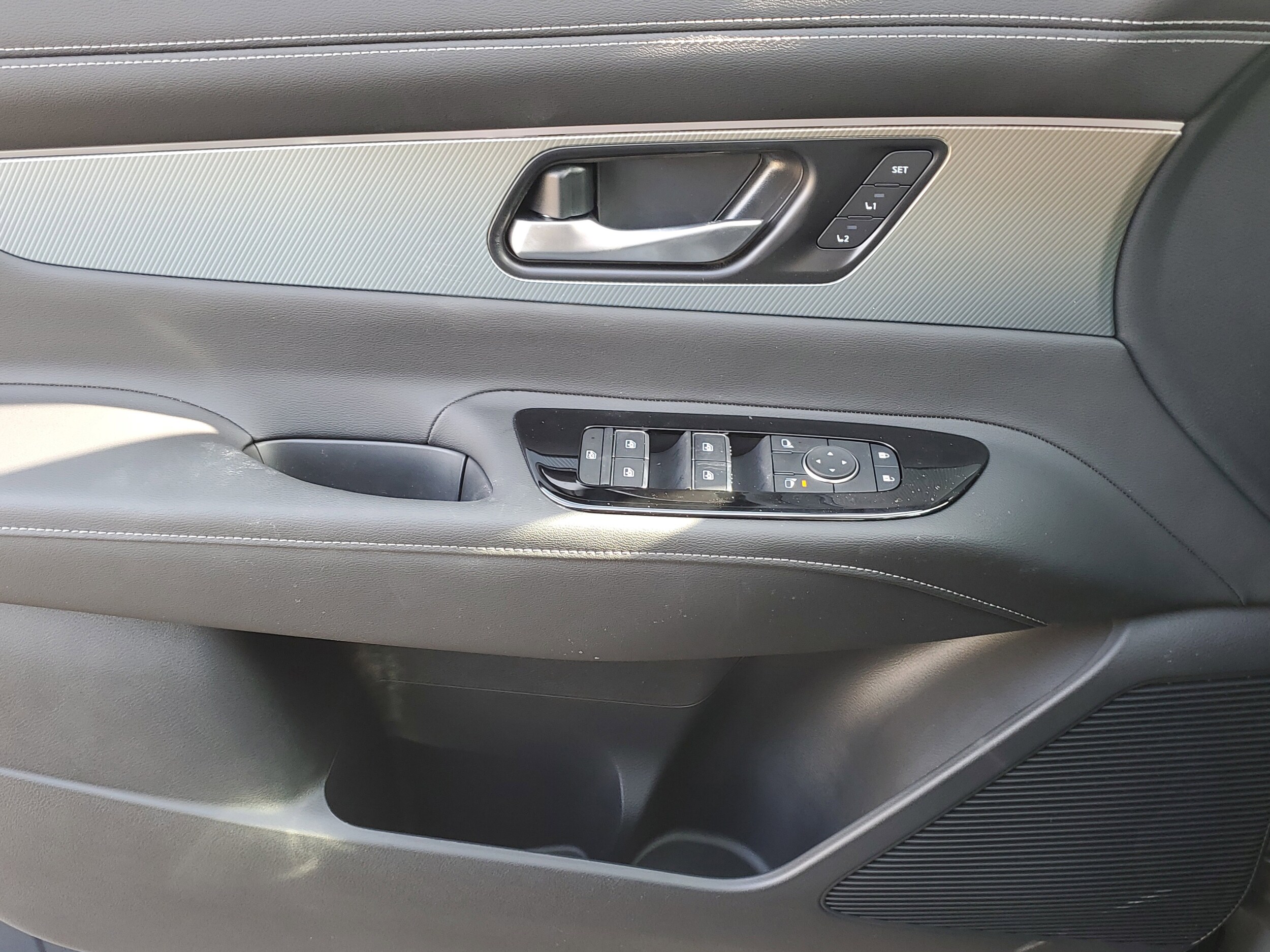 2025 Nissan Murano SL - Photo 23