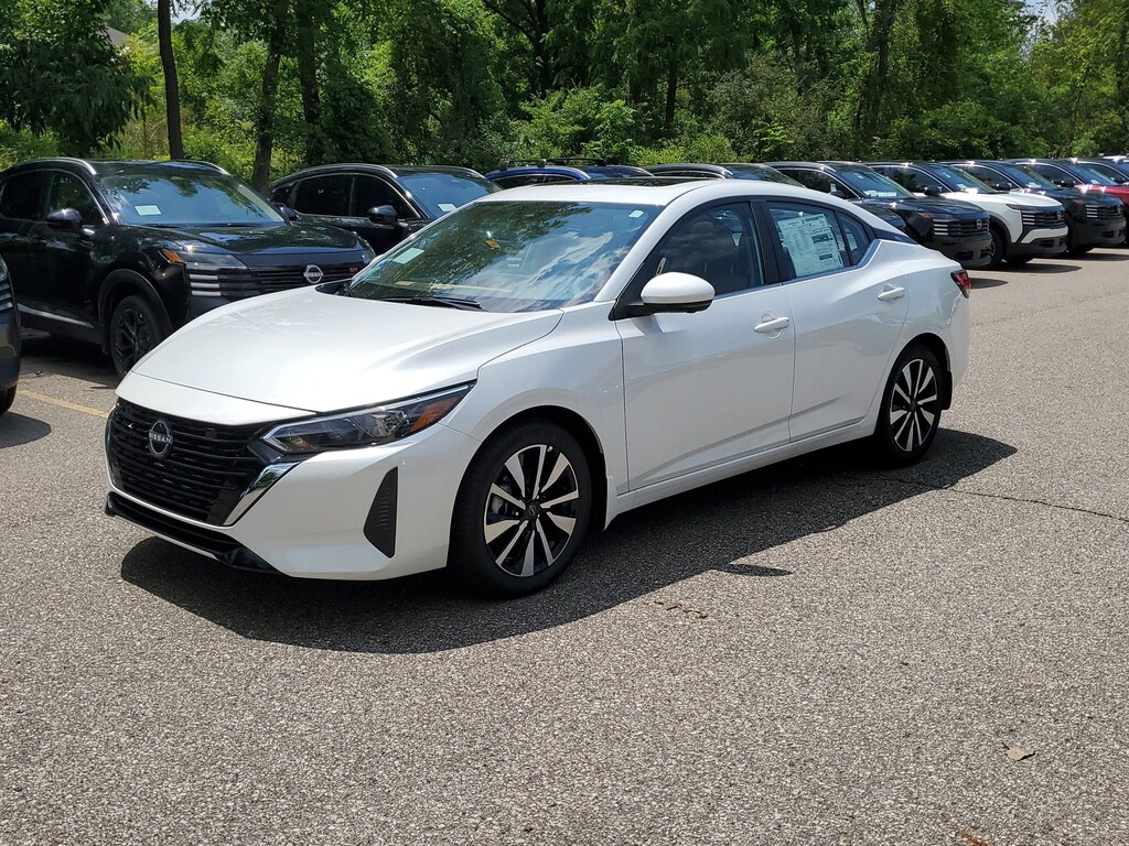 New 2025 Nissan Sentra SV Sedan