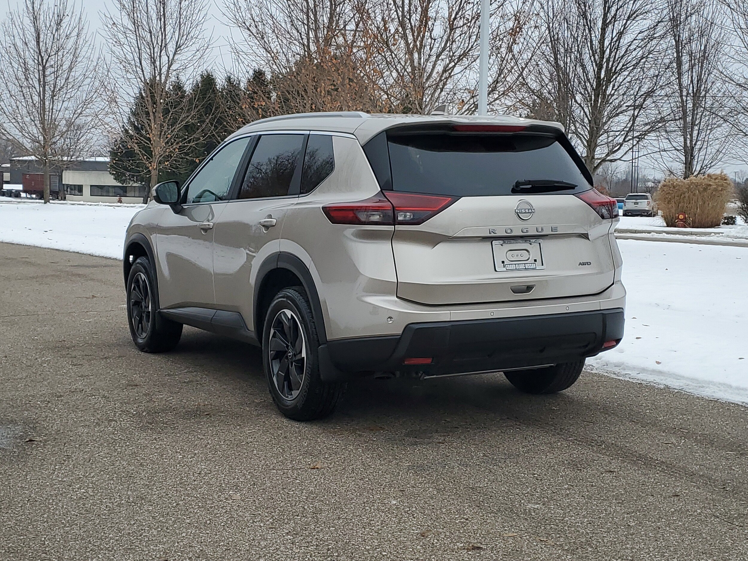 2026 Nissan Rogue SV photo 2