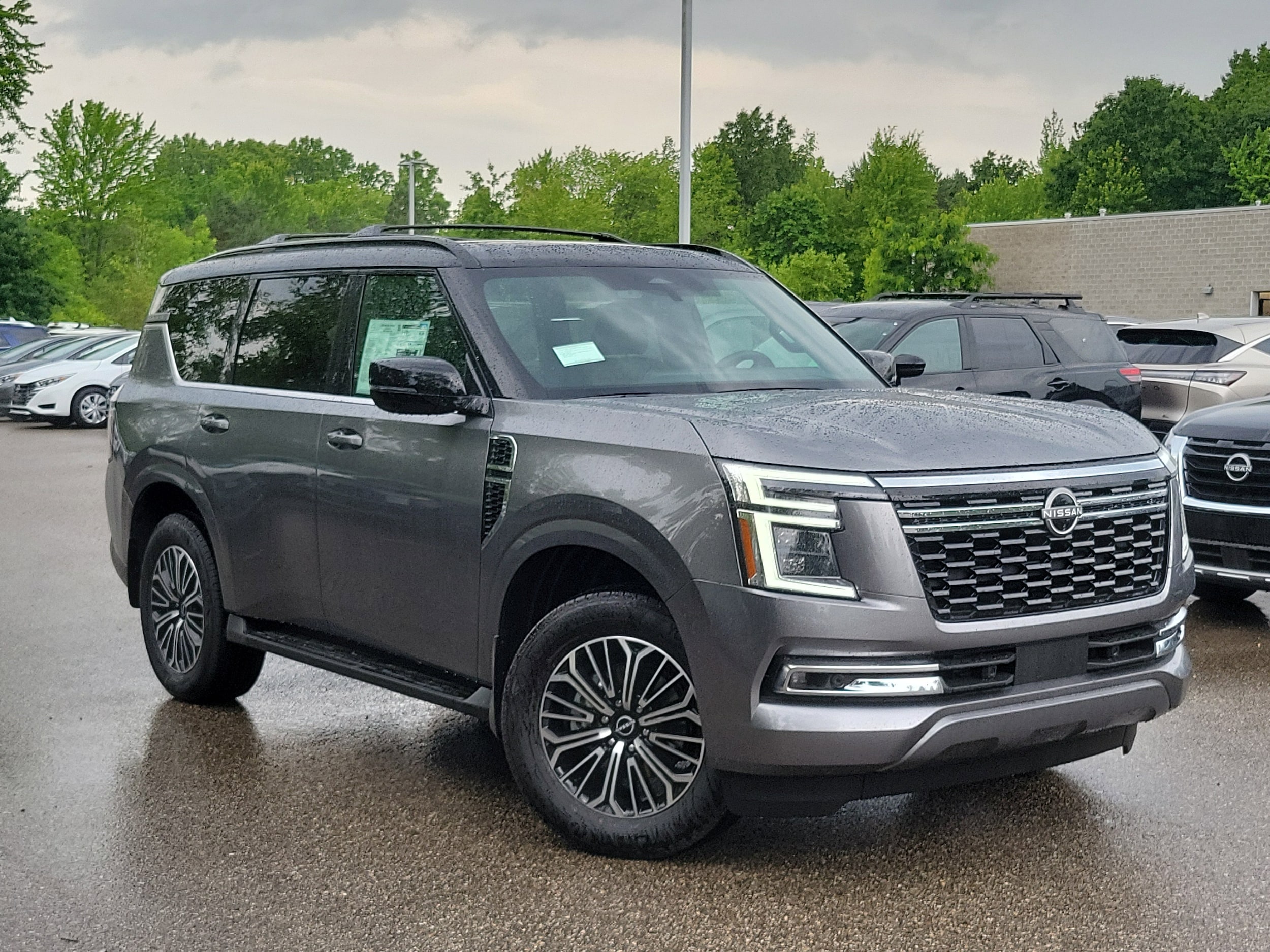 2025 Nissan Armada Platinum - Photo 35