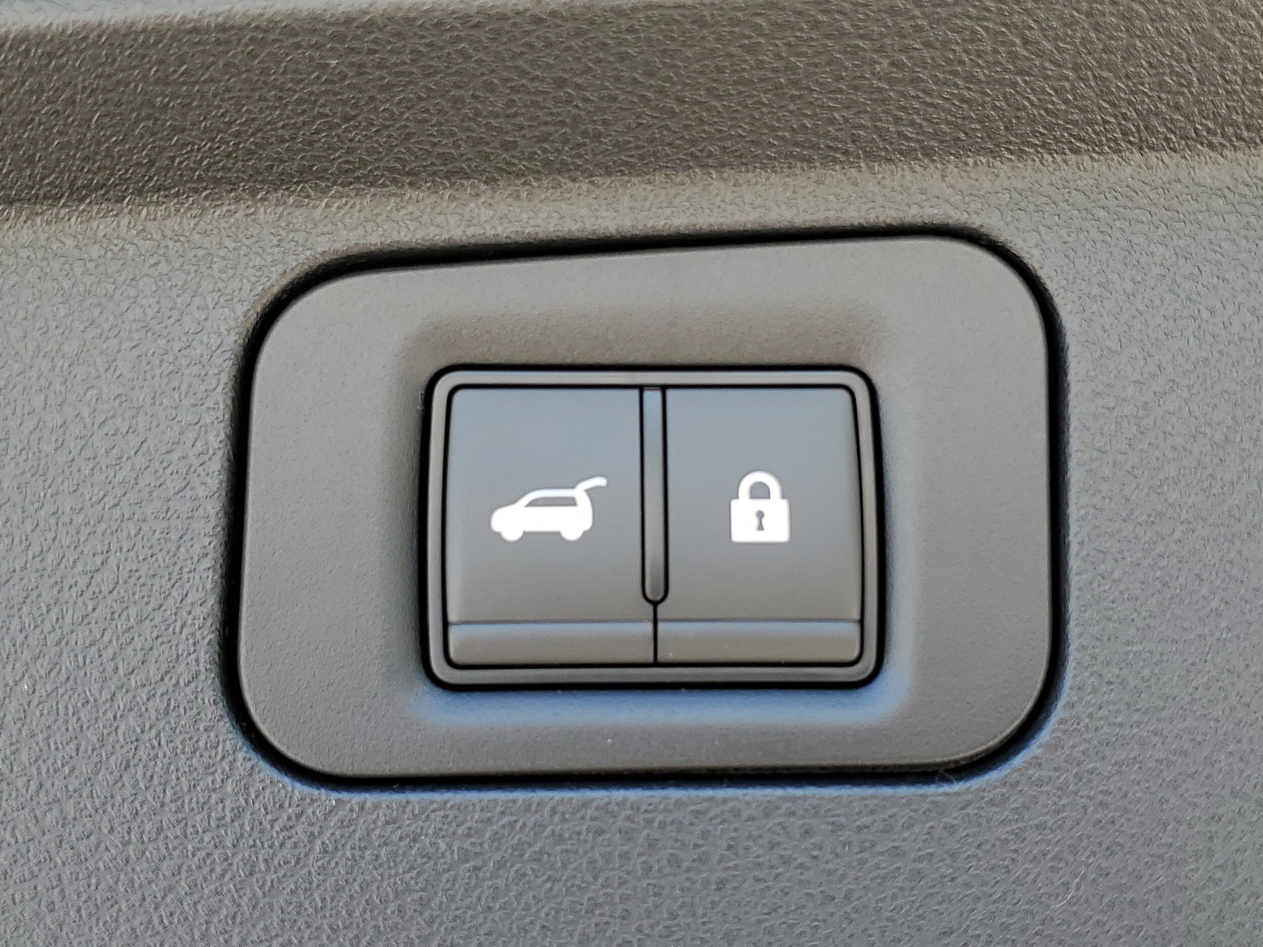 2025 Nissan Armada SL - Photo 31