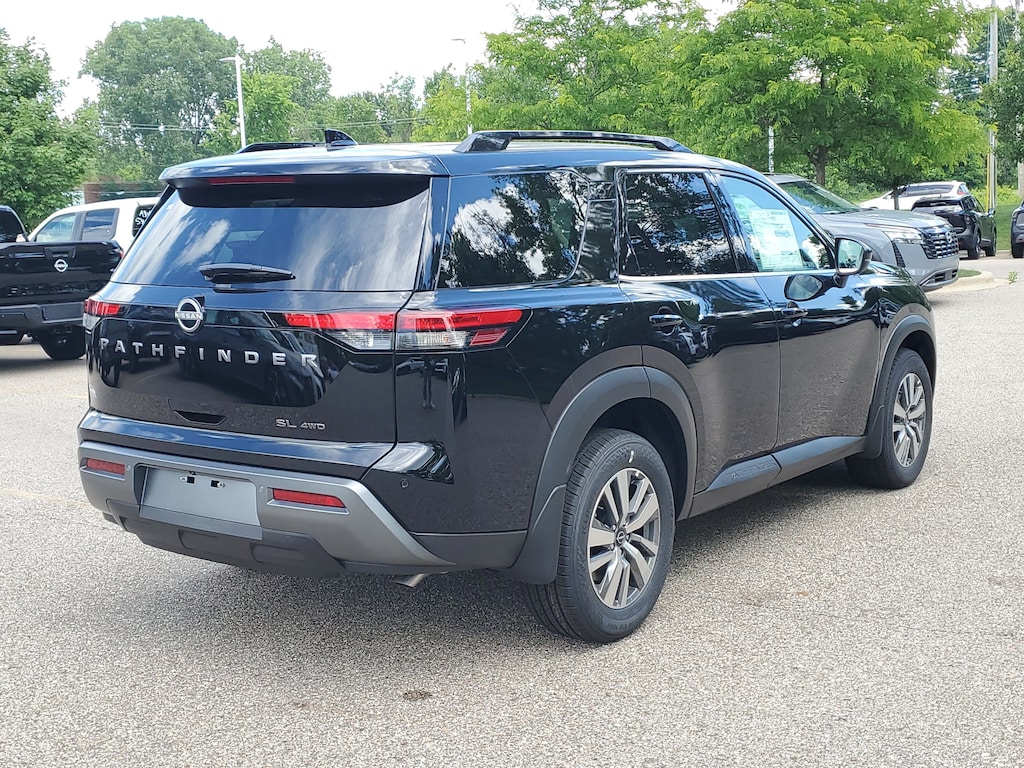 New 2026 Nissan Pathfinder SL SUV