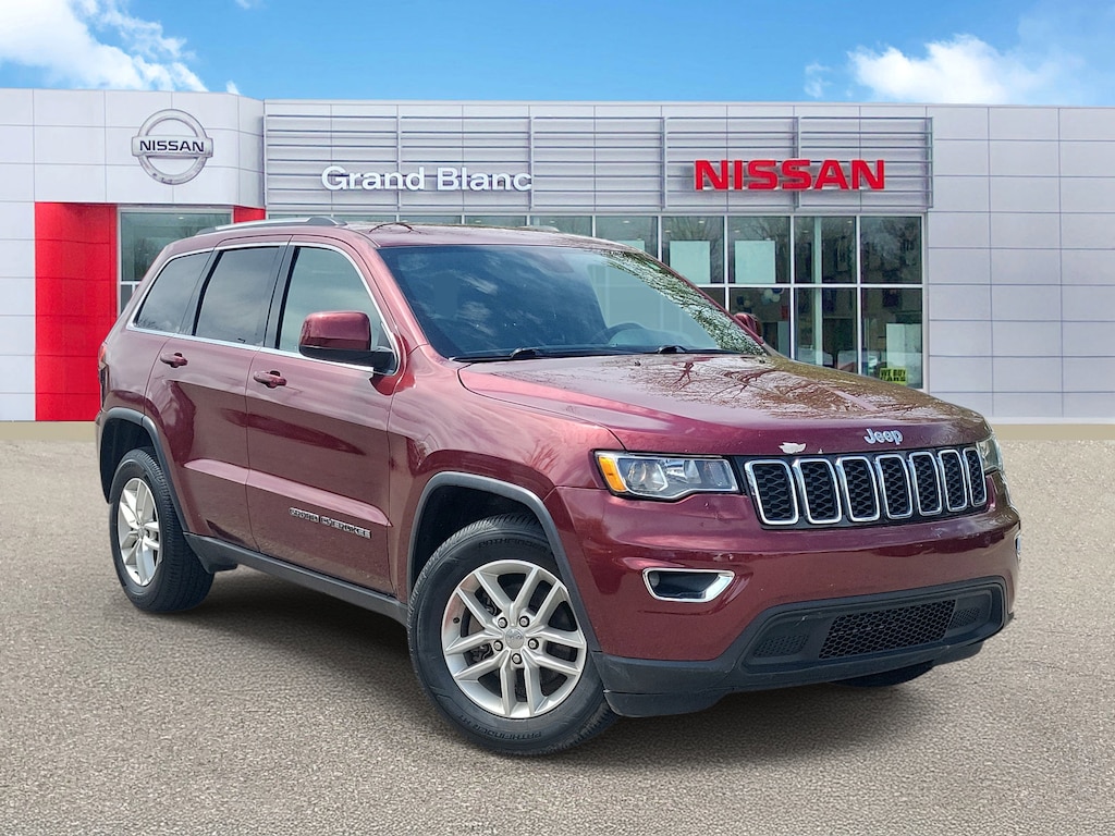 Used 2017 Jeep Grand Cherokee Laredo 4x4 SUV