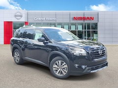2025 Nissan Pathfinder SL SUV