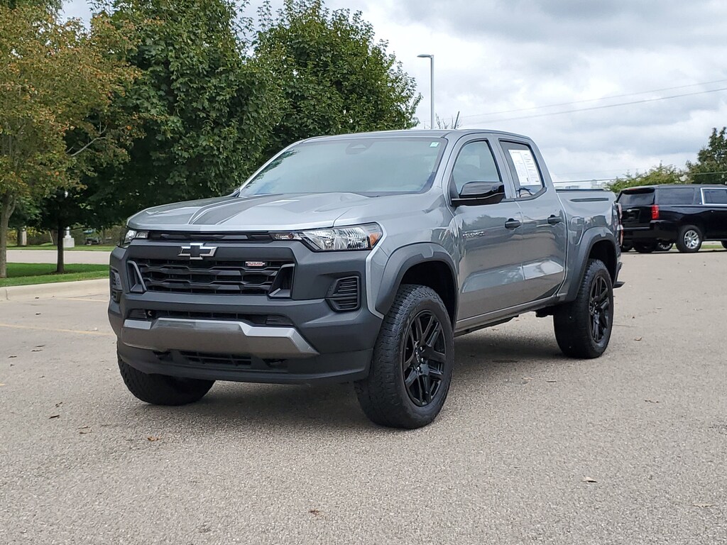 Used 2024 Chevrolet Colorado Trail Boss Truck Crew Cab