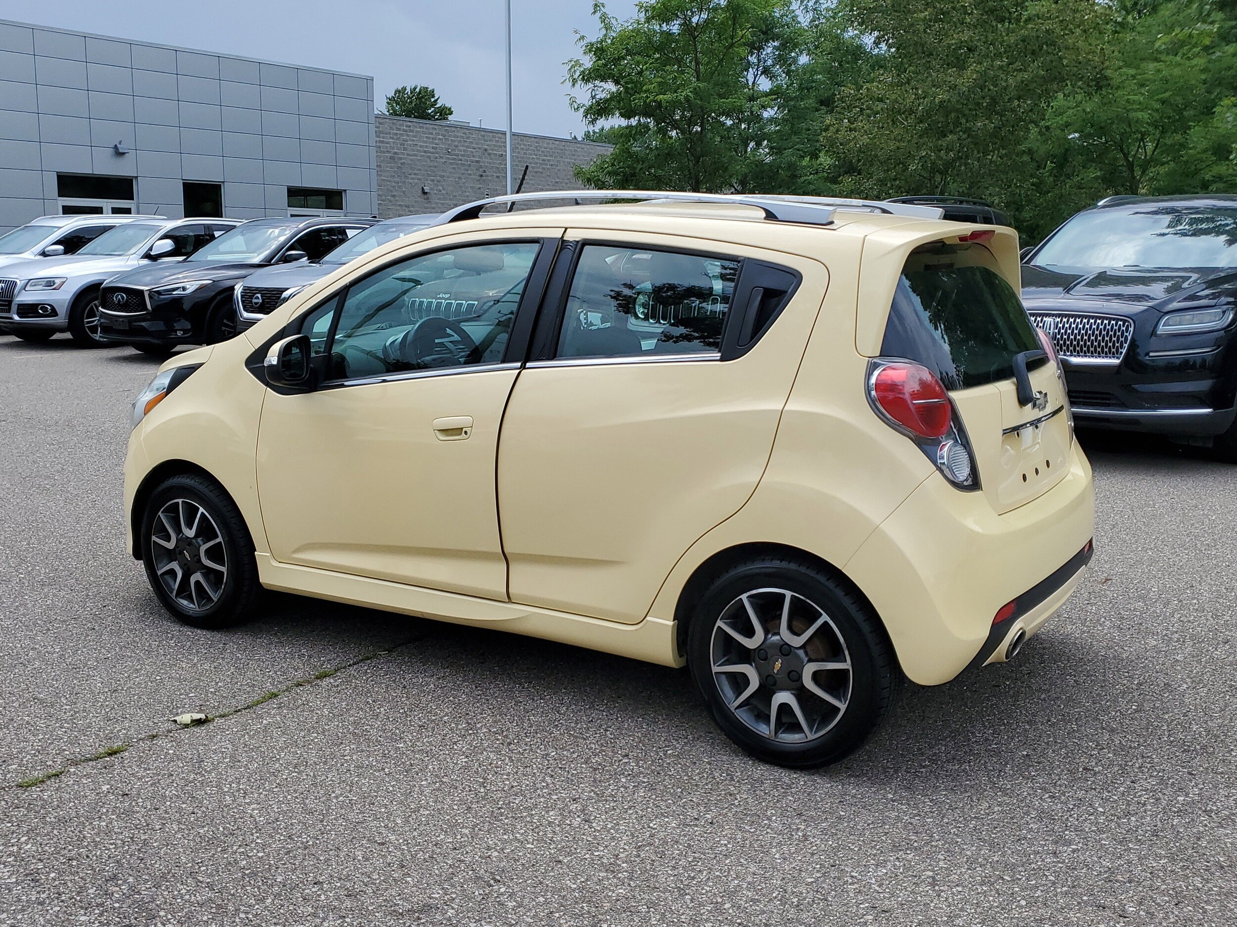 2014 Chevrolet Spark 2LT photo 3