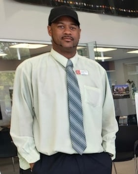 Staff member Chris Wright from ID_684d44