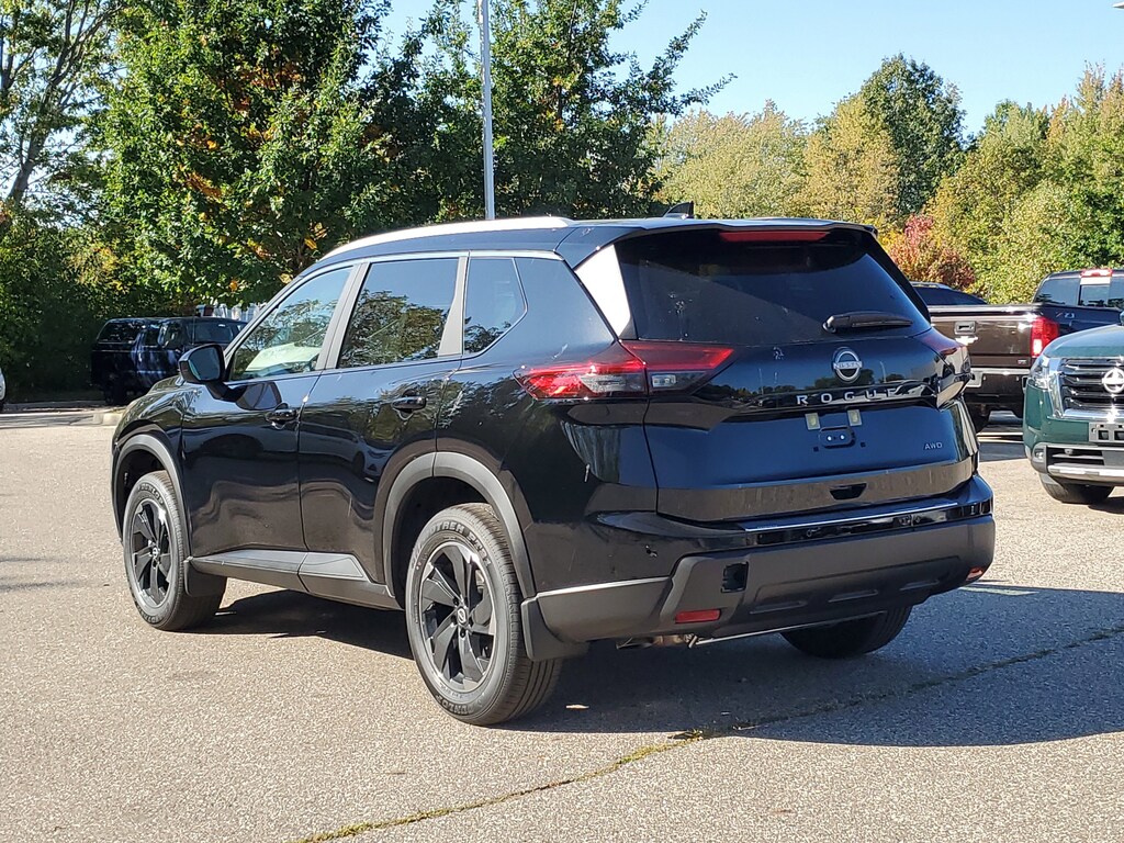 New 2026 Nissan Rogue SV SUV