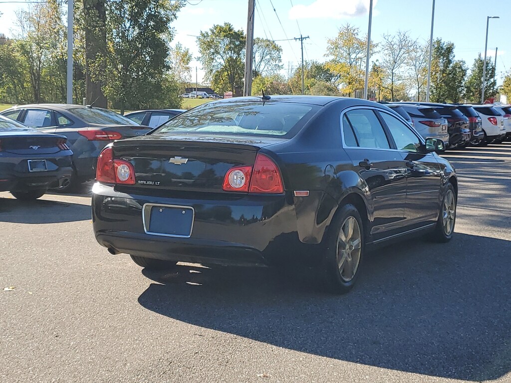 Used 2011 Chevrolet Malibu 1LT Sedan