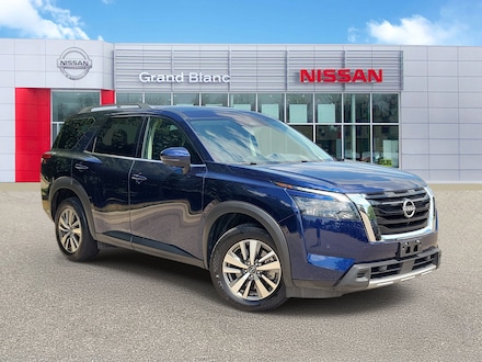 2025 Nissan Pathfinder SL SUV
