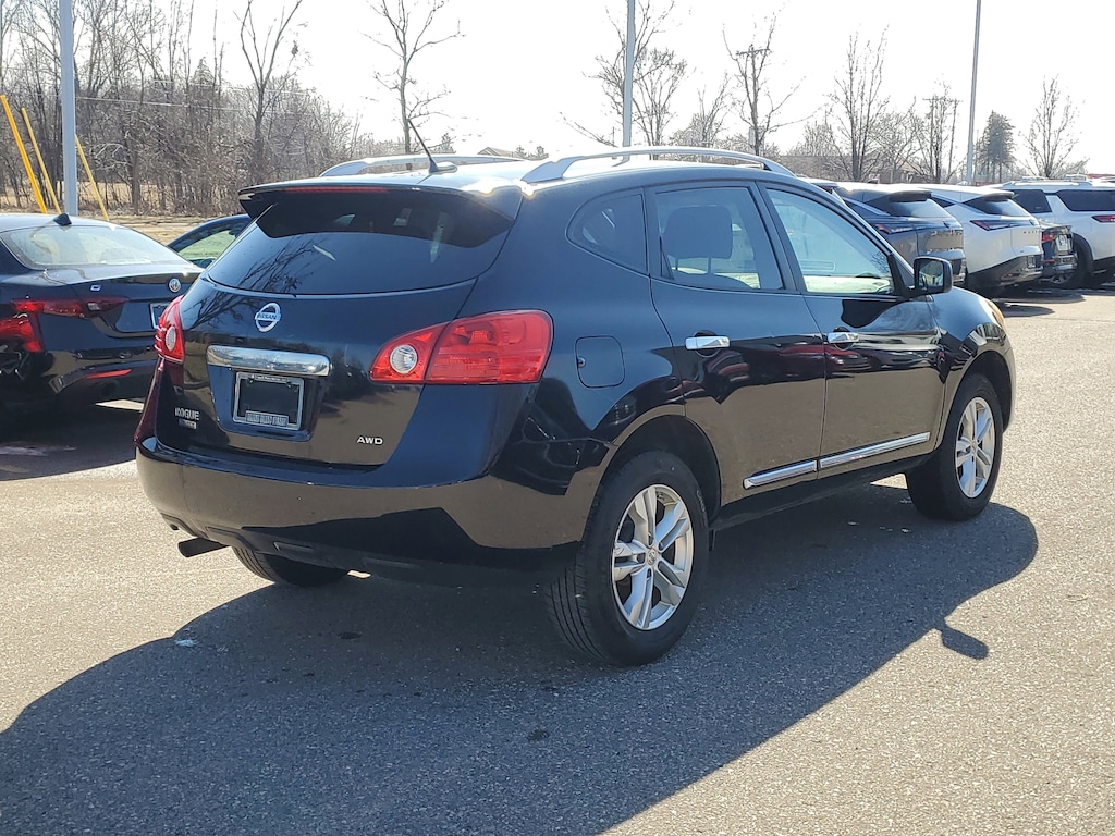 Used 2015 Nissan Rogue Select S SUV