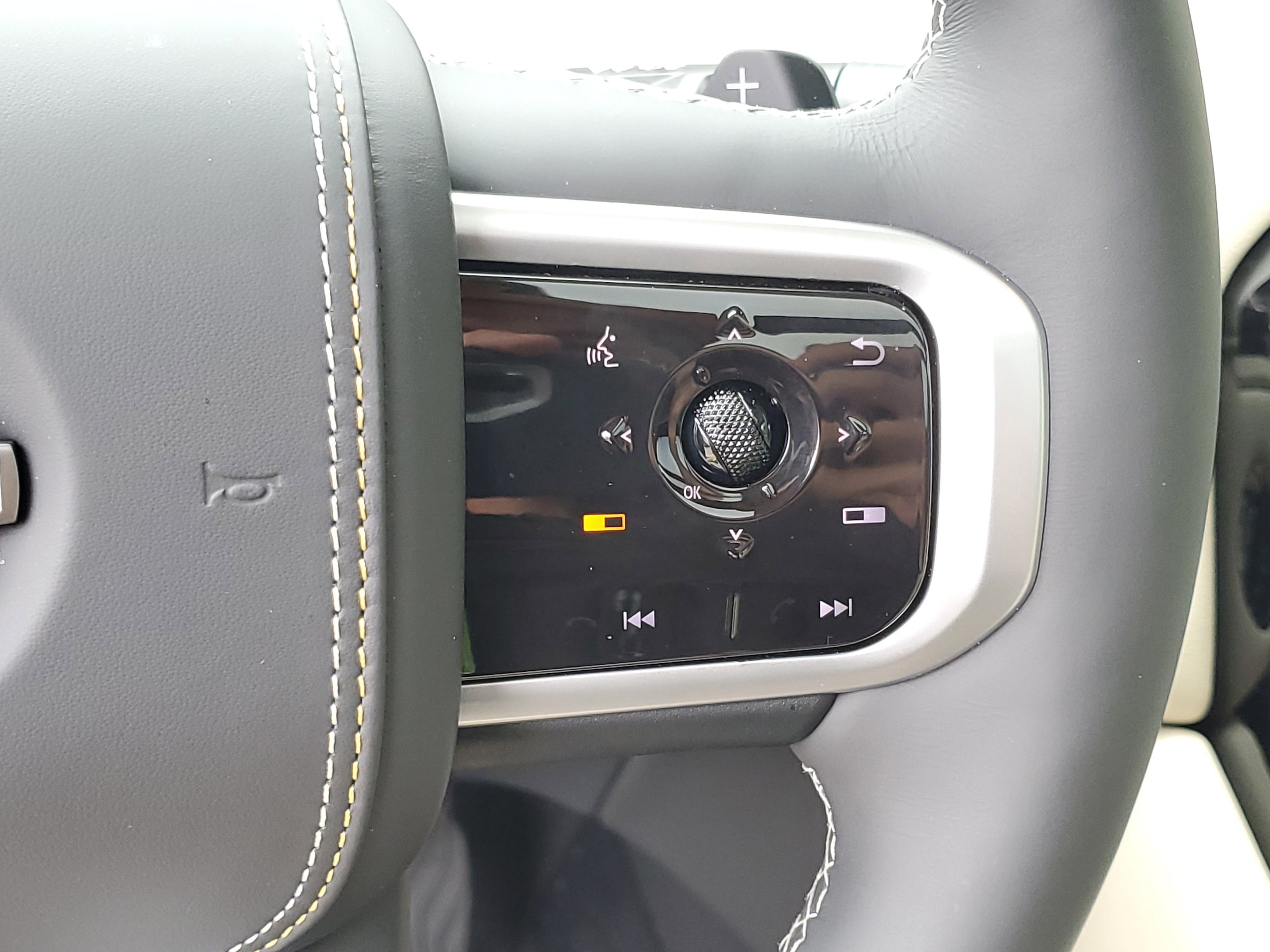 2025 Nissan Armada Platinum Reserve - Photo 11