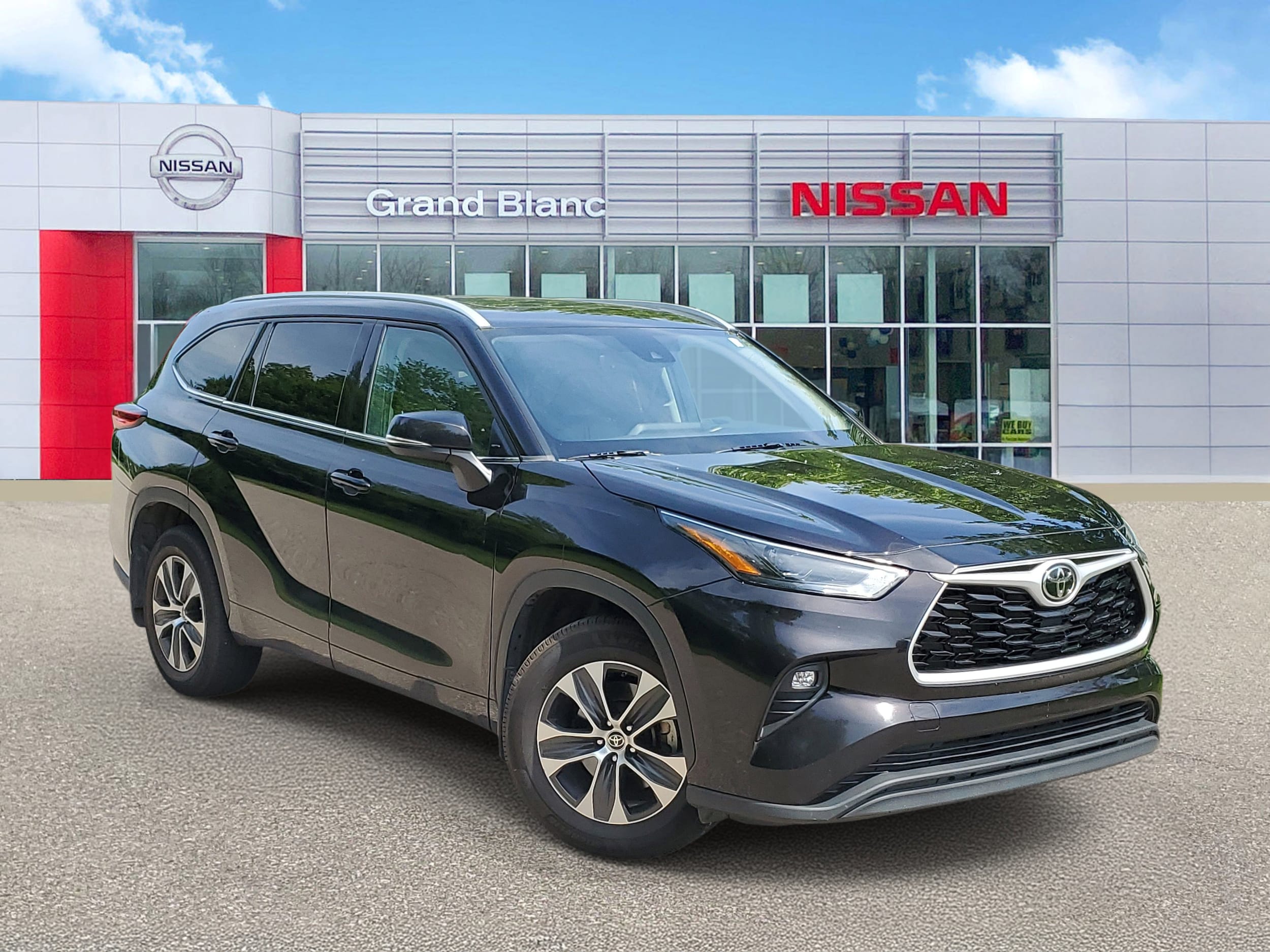 2022 Toyota Highlander XLE 4x4 V6's photo