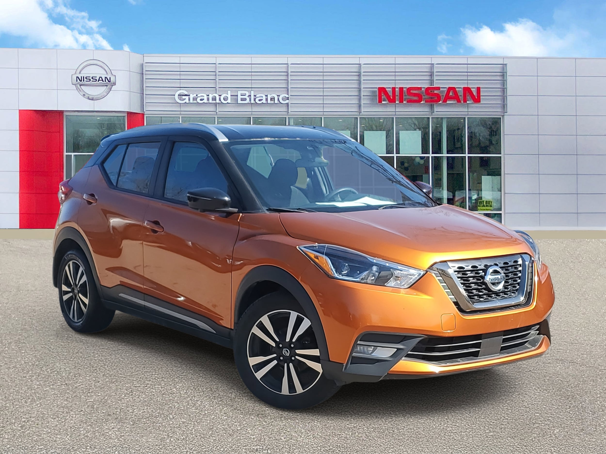 2020 Nissan Kicks SR