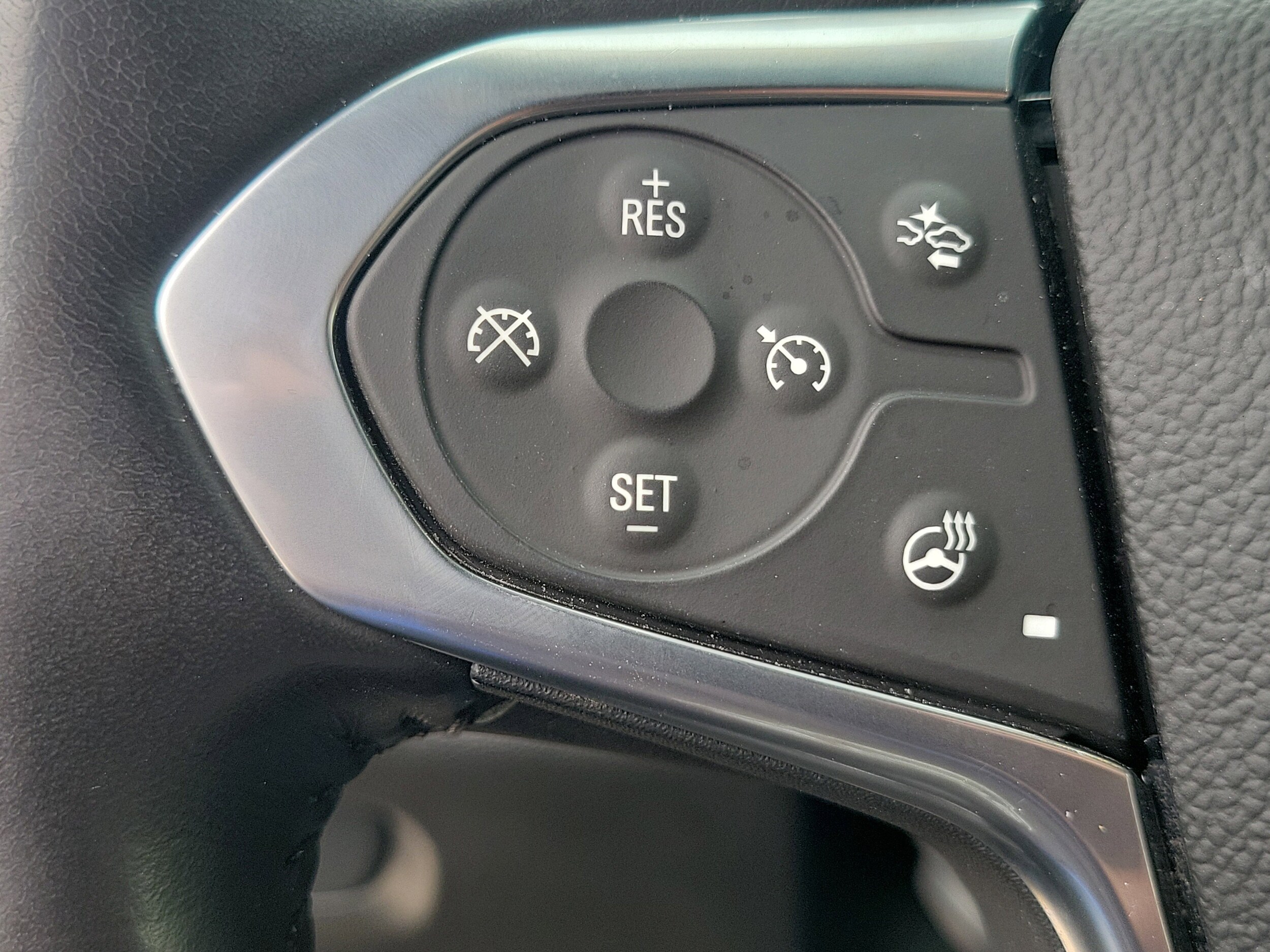 2022 Chevrolet Traverse Premier - Photo 9