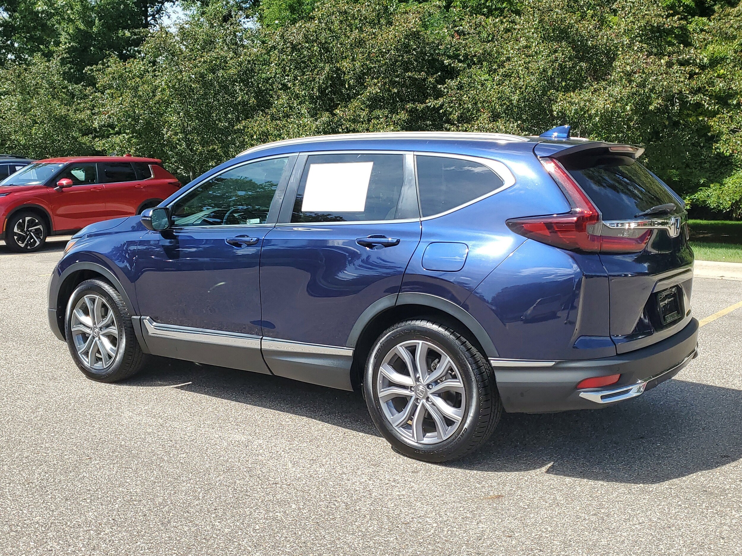 2021 Honda CR-V Hybrid Touring photo 3