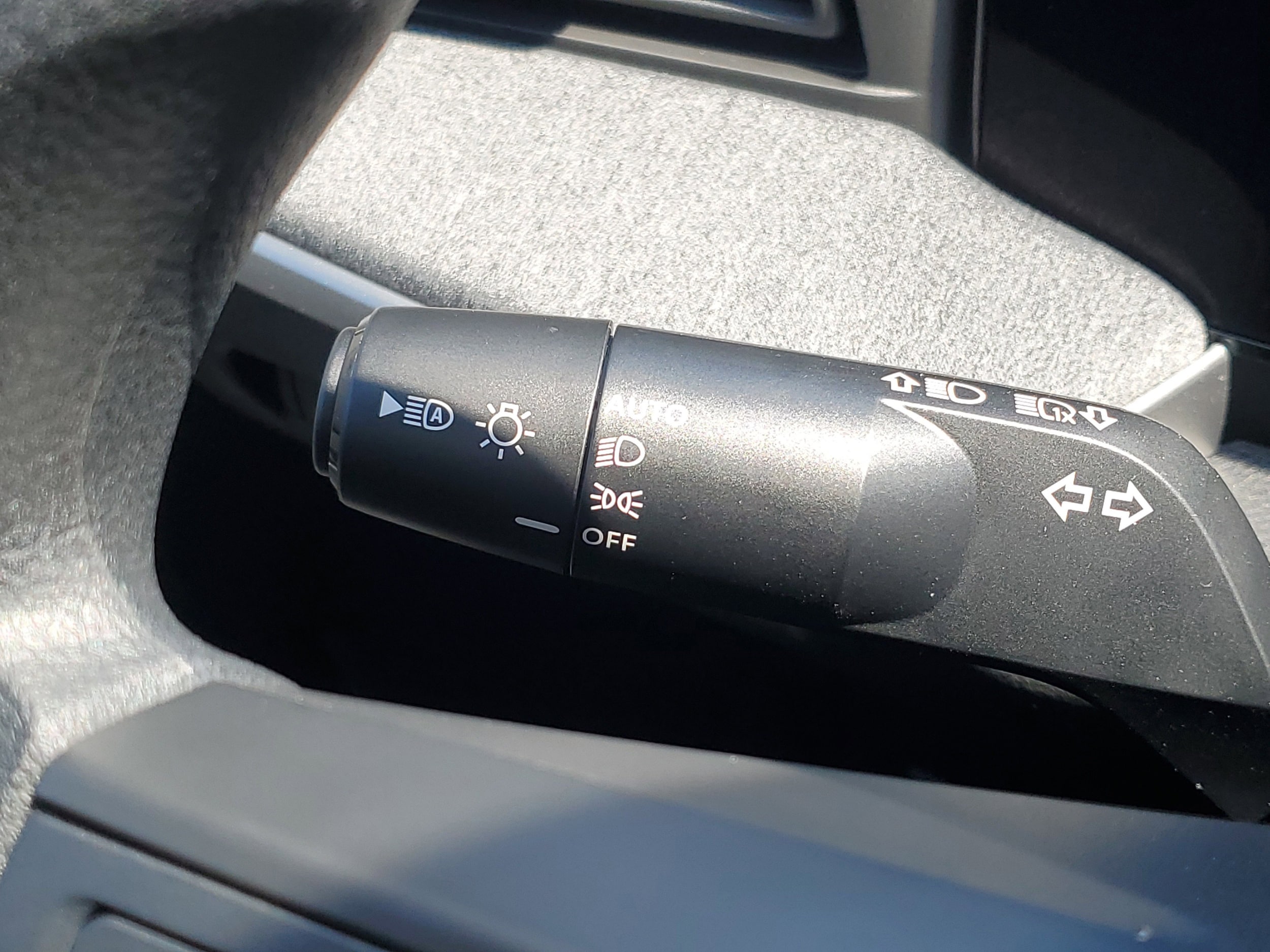2026 Nissan KICKS SV AWD - Photo 9