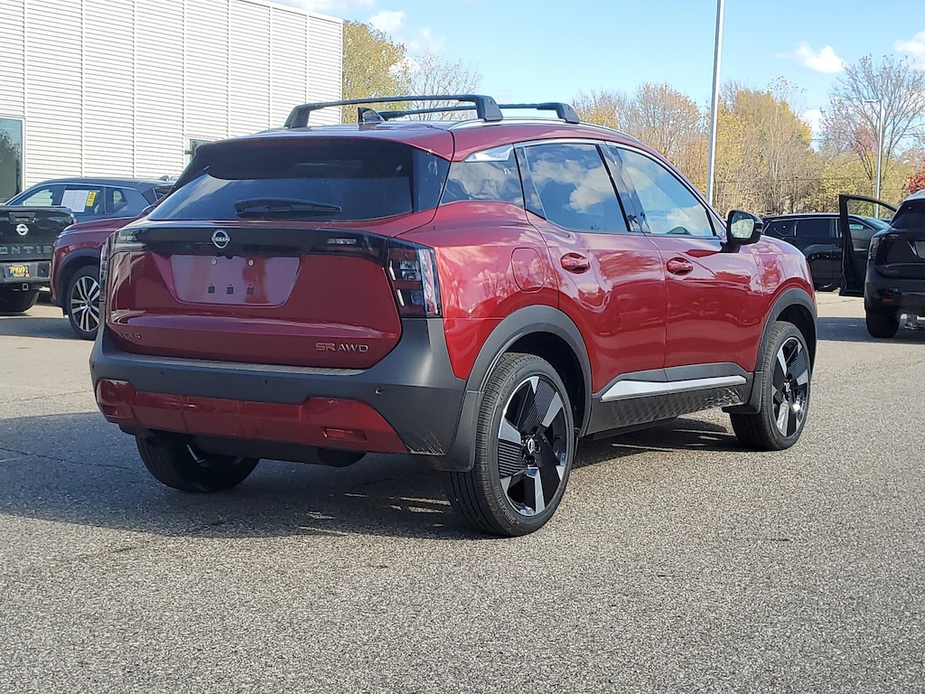 New 2026 Nissan Kicks SR SUV
