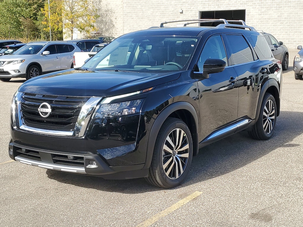 New 2025 Nissan Pathfinder Platinum SUV
