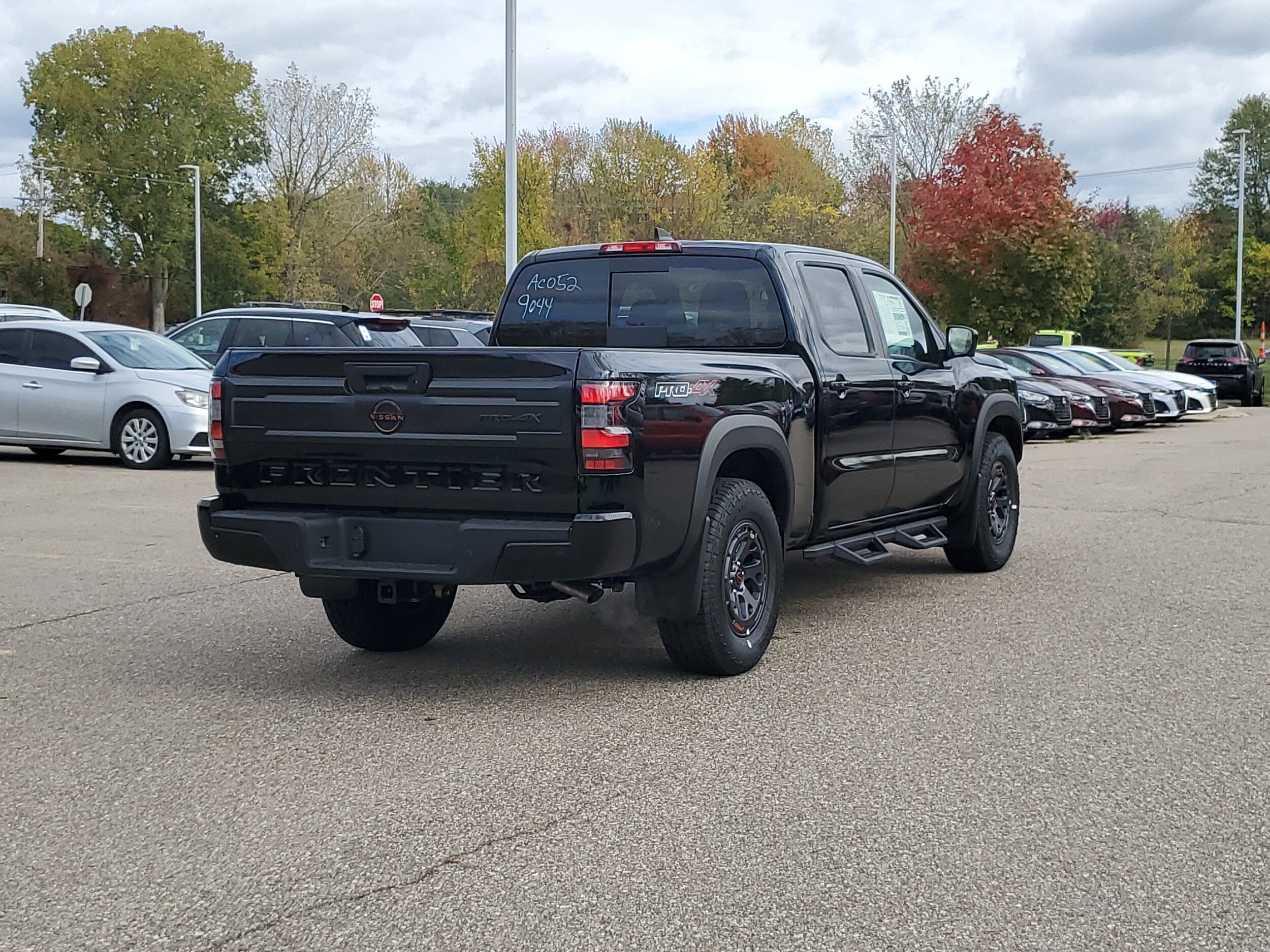 2026 Nissan Frontier PRO-4X photo 4