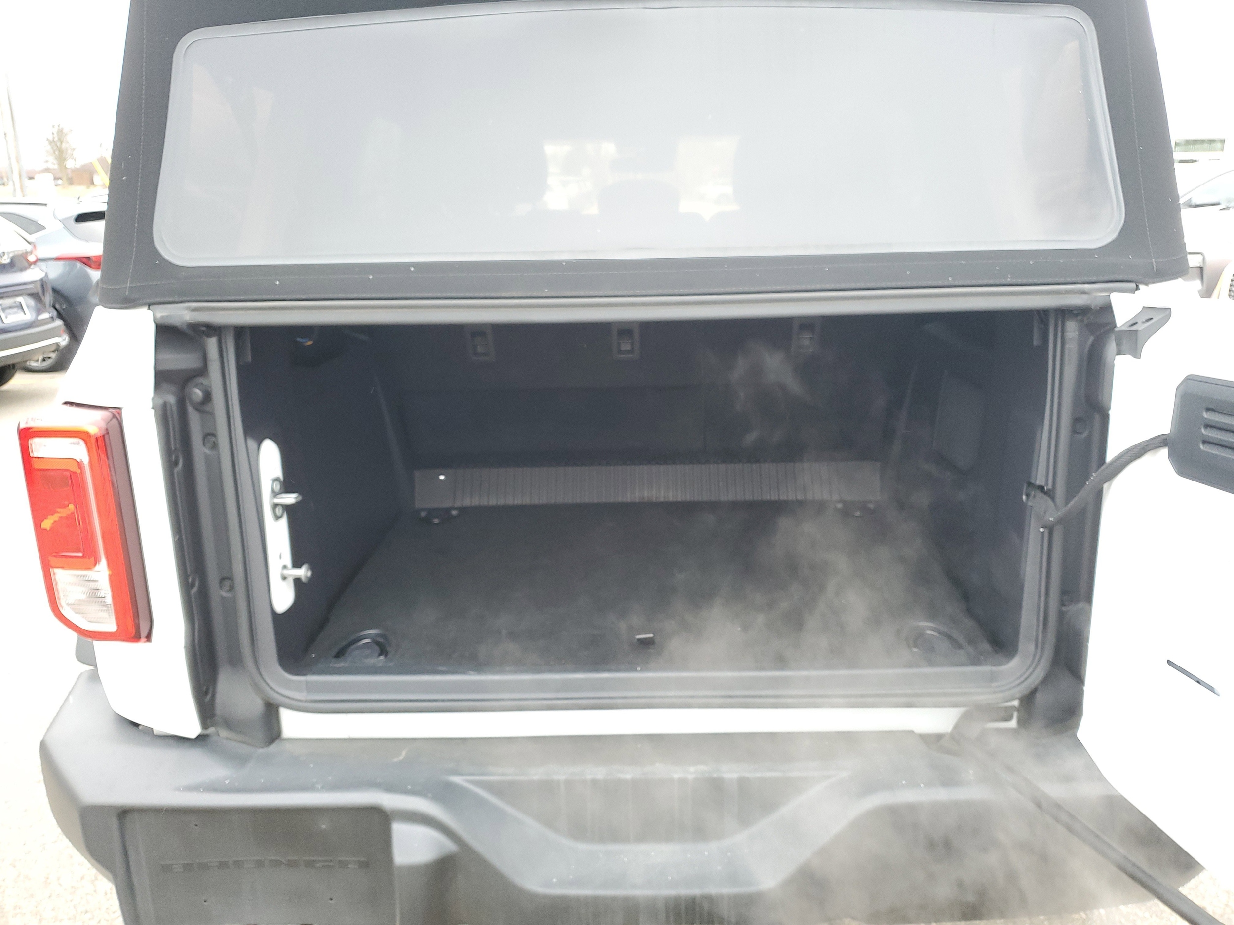 2023 Ford Bronco 4-Door Base - Photo 28