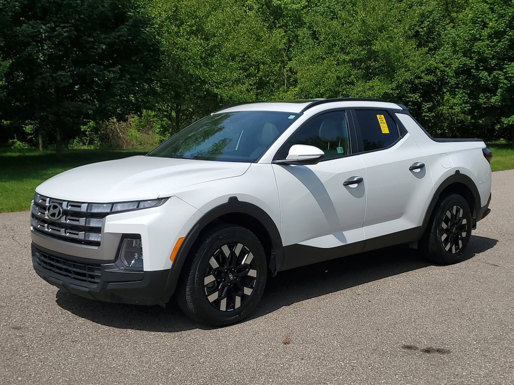 Used 2025 Hyundai Santa Cruz SEL Activity Truck Crew Cab