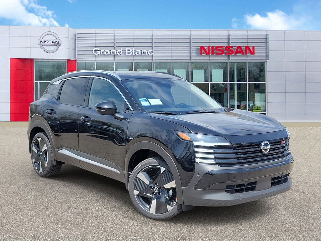 New 2025 Nissan Kicks SR SUV