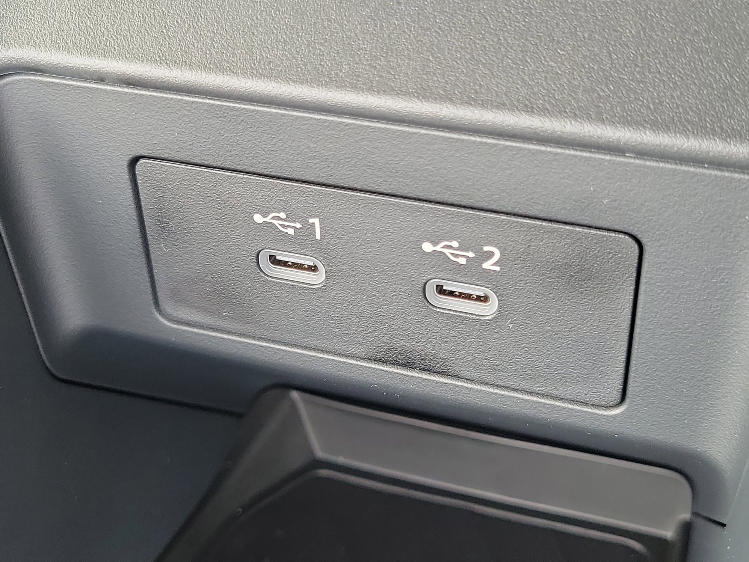 2025 Nissan Armada SV - Photo 17