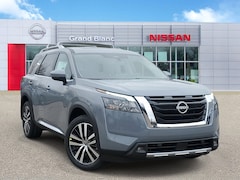 2025 Nissan Pathfinder Platinum SUV
