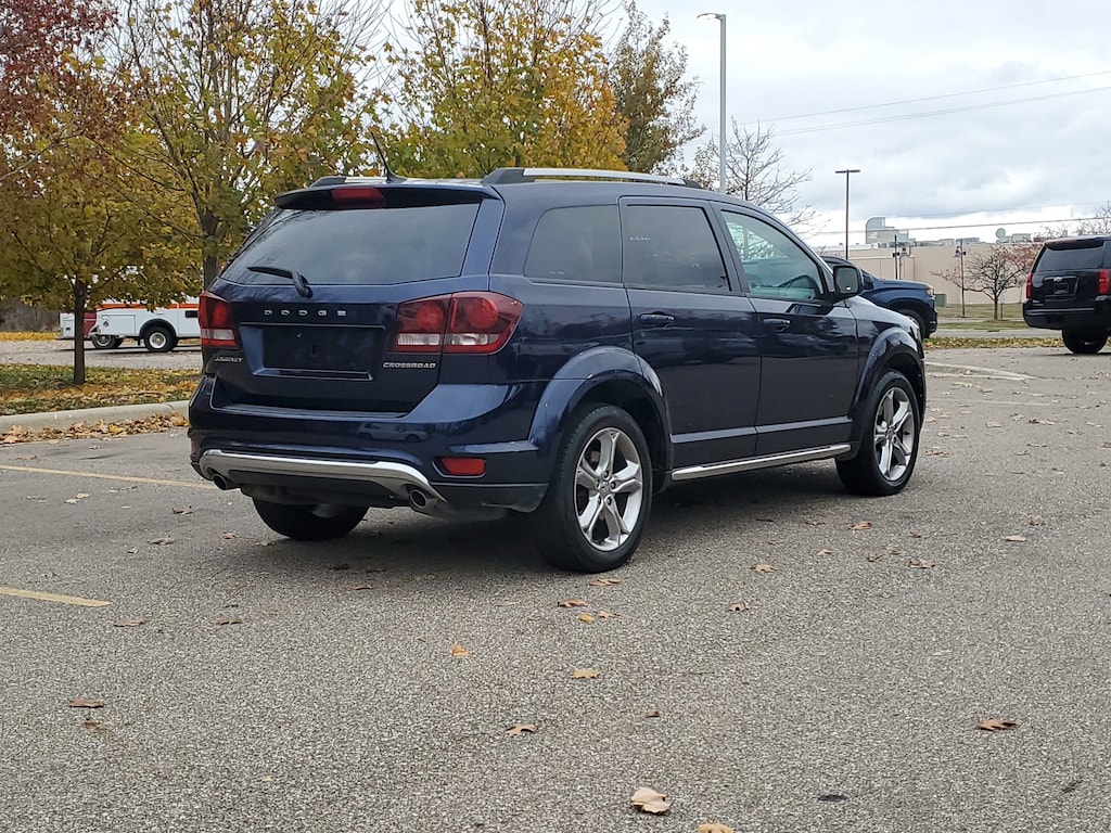 Used 2017 Dodge Journey Crossroad SUV