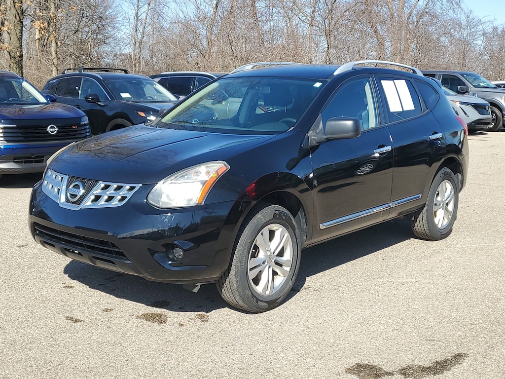 Used 2015 Nissan Rogue Select S SUV