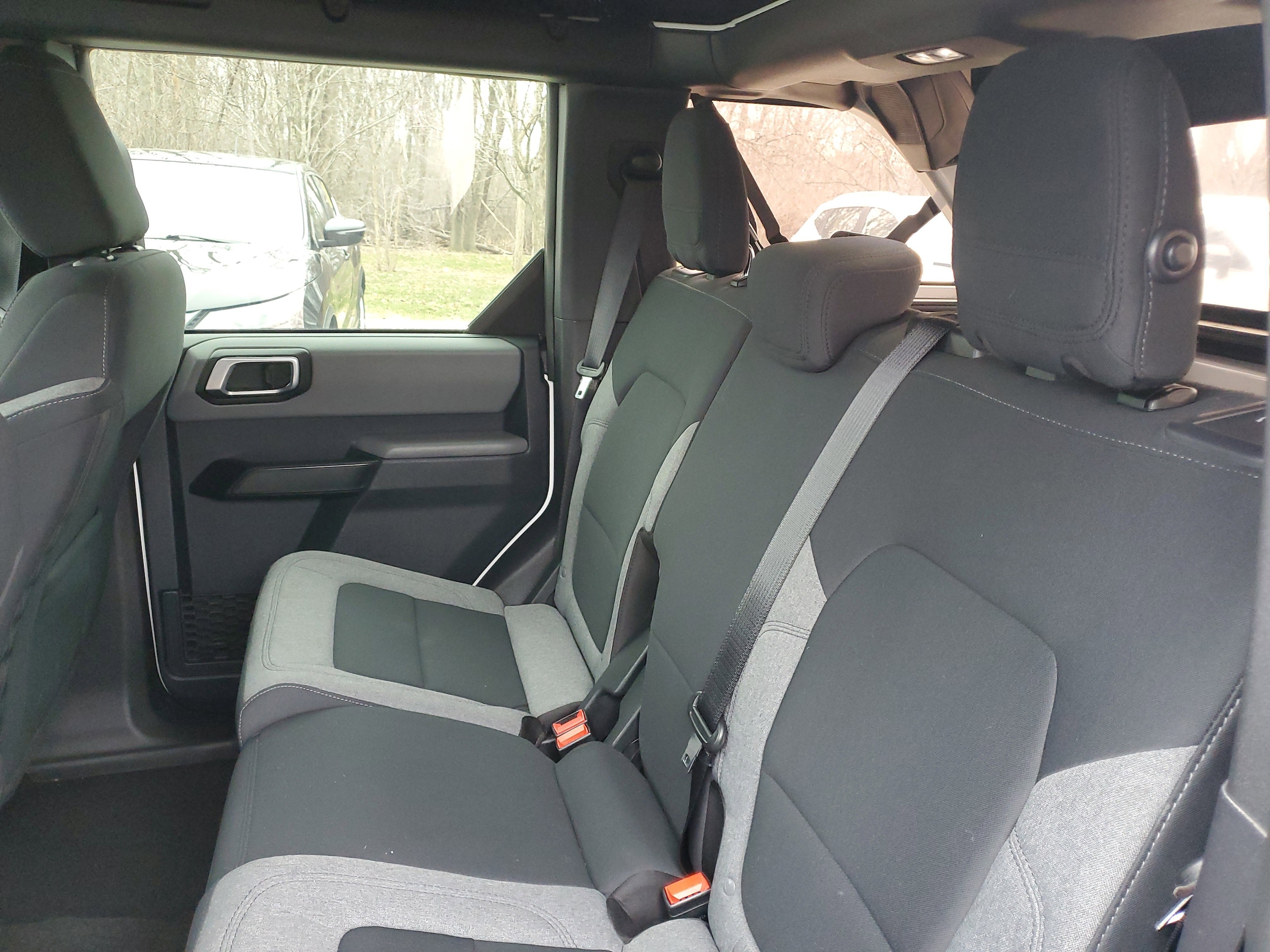 2023 Ford Bronco 4-Door Base - Photo 25