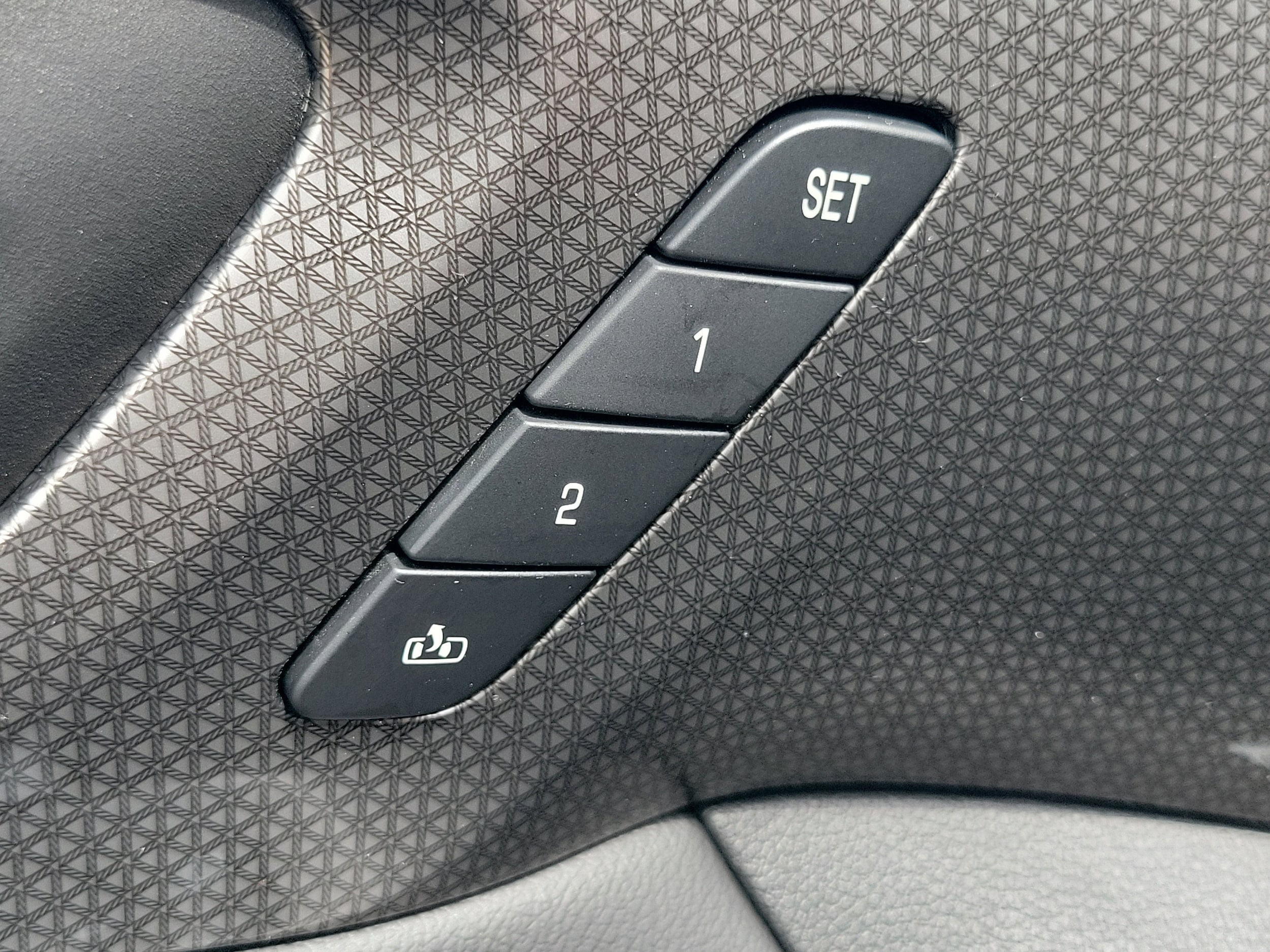 2022 Chevrolet Traverse Premier - Photo 26
