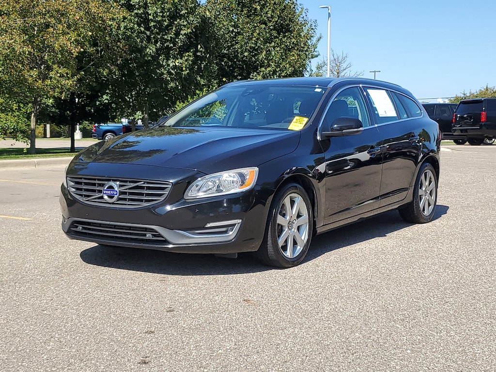 Used 2016 Volvo V60 T5 Drive-E Premier Wagon
