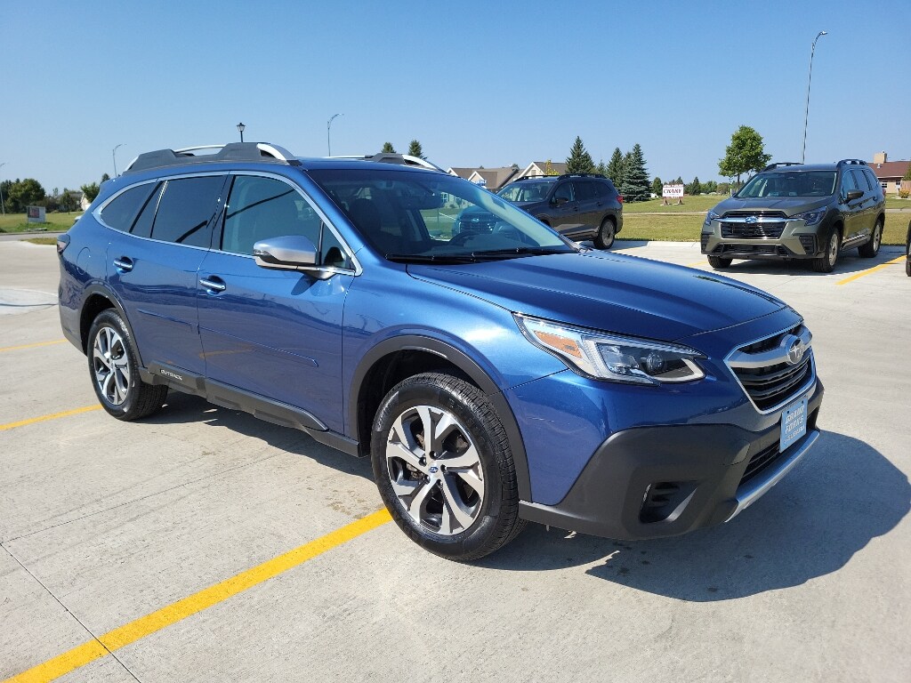 2022 Subaru Outback Touring photo 4