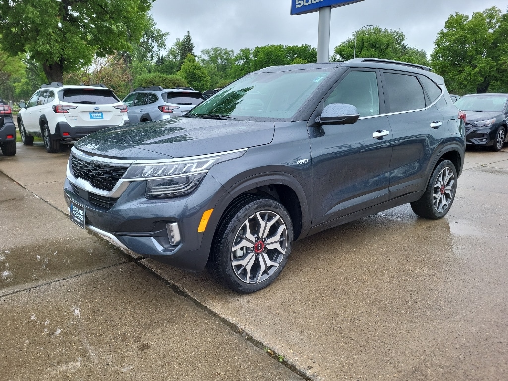 Used 2023 Kia Seltos SX with VIN KNDETCA24P7353664 for sale in Grand Forks, ND