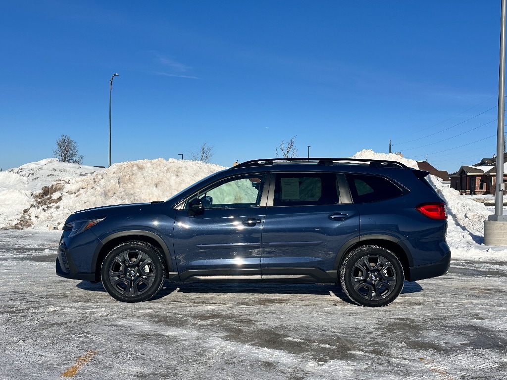 2023 Subaru Ascent Onyx Edition's photo