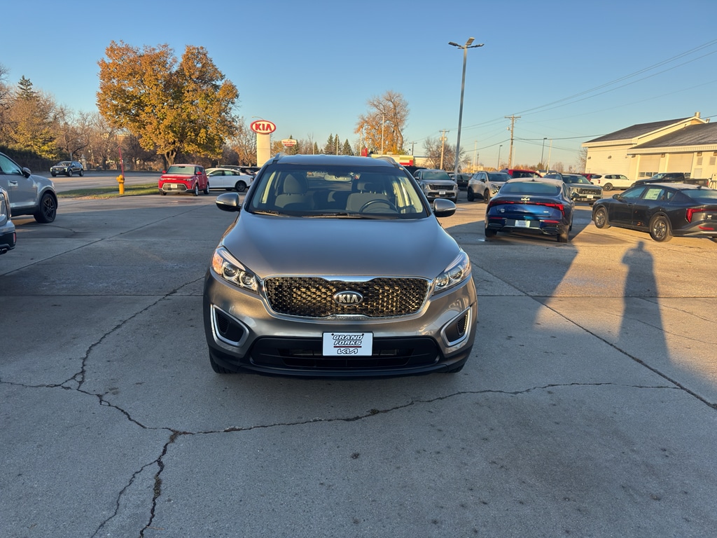 2018 Kia Sorento LX photo 3