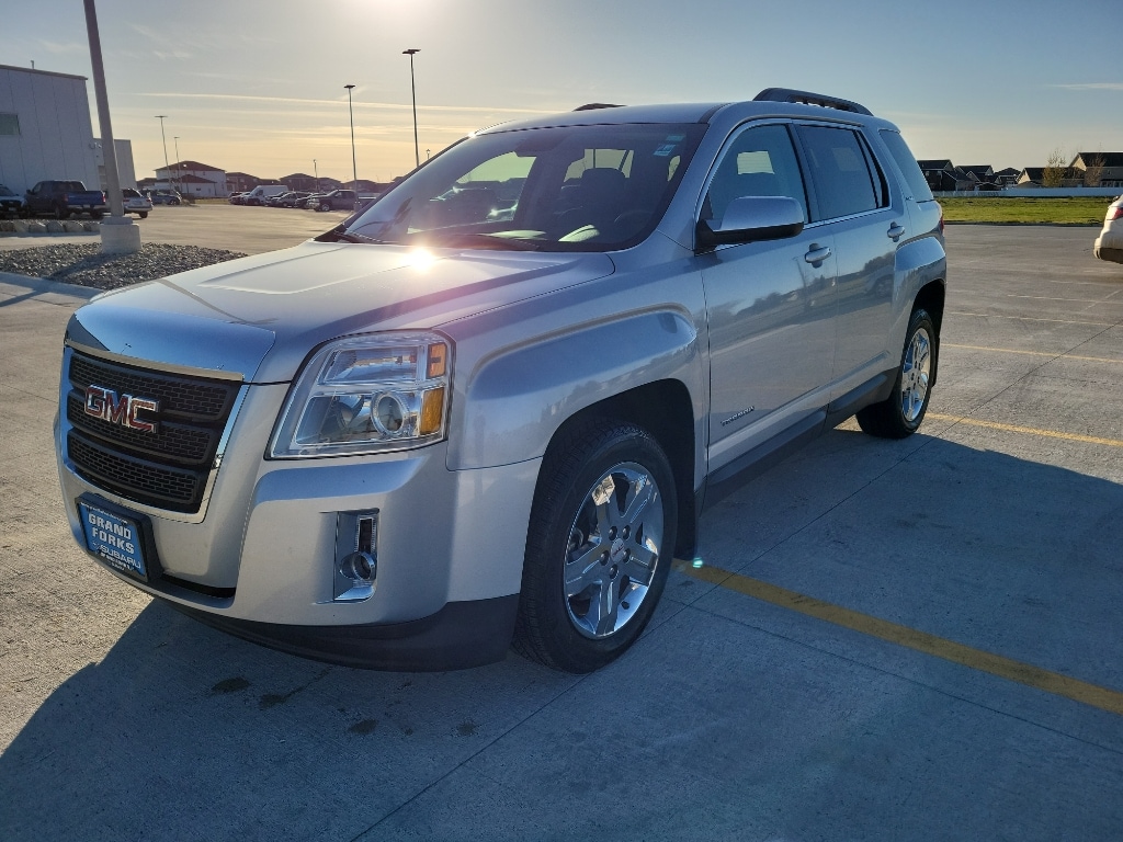 2013 Gmc Terrain SLE photo 2
