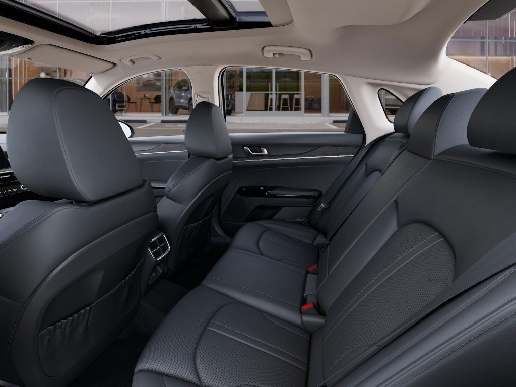 2025 Kia K5 EX - Photo 18